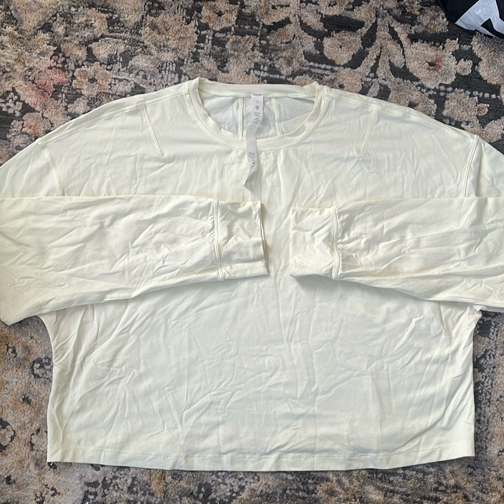 lululemon cropped long sleeve train top